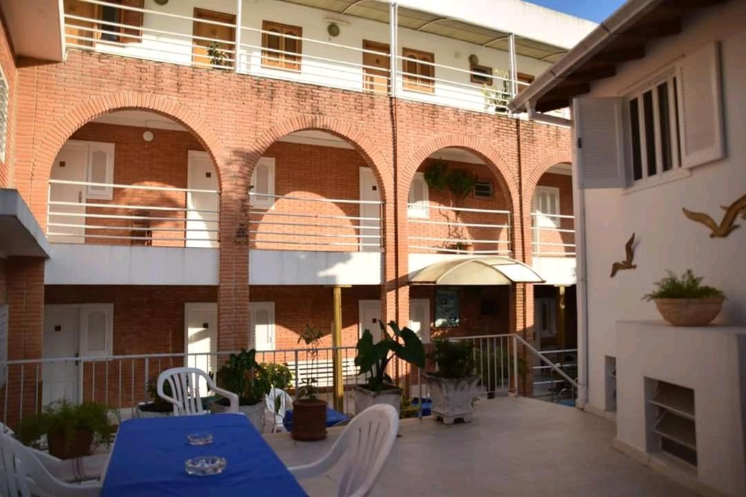 Hotel Palmas Del Sol Asuncion Bagian luar foto