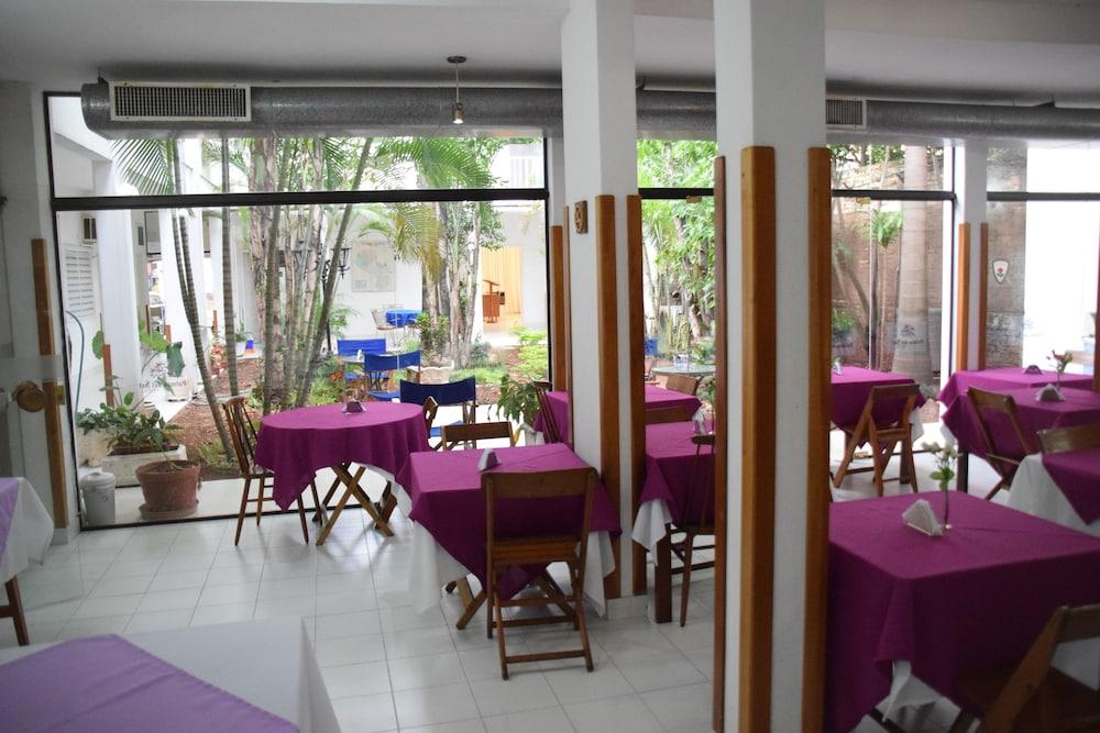 Hotel Palmas Del Sol Asuncion Bagian luar foto