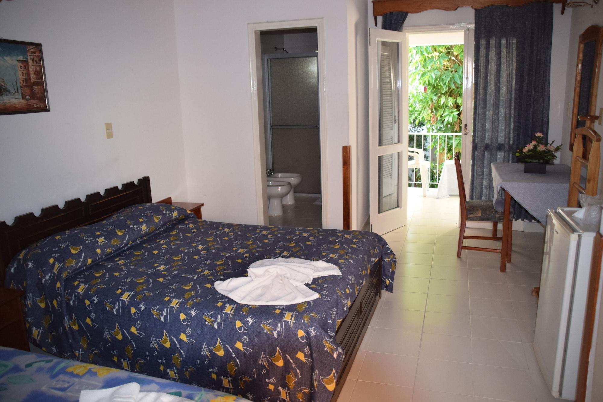 Hotel Palmas Del Sol Asuncion Bagian luar foto