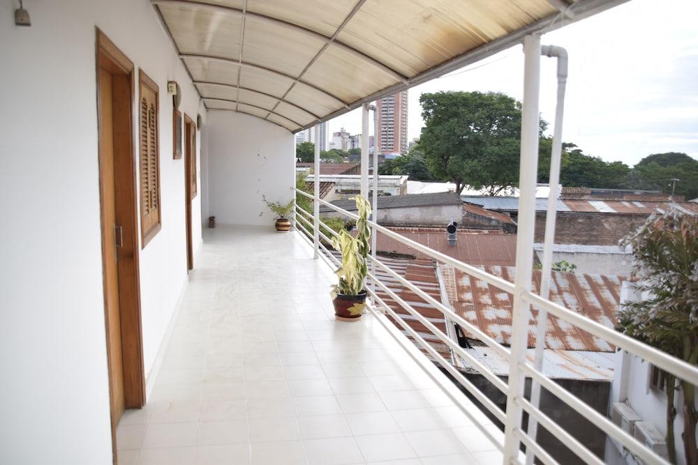 Hotel Palmas Del Sol Asuncion Bagian luar foto
