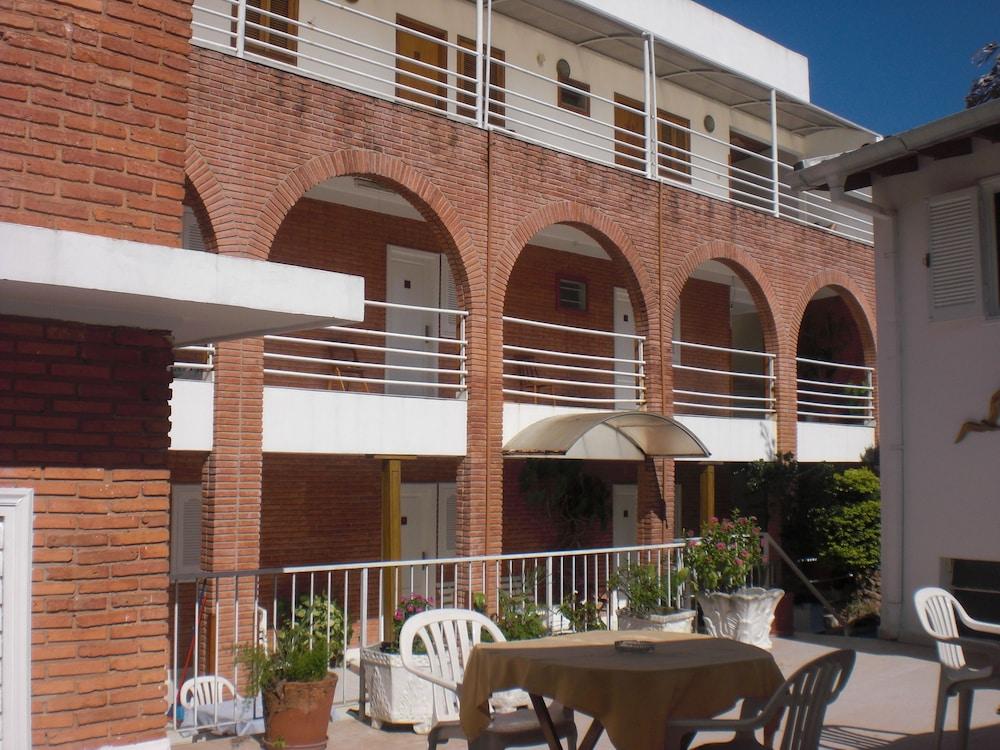 Hotel Palmas Del Sol Asuncion Bagian luar foto
