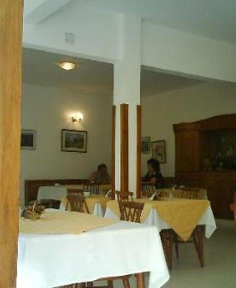 Hotel Palmas Del Sol Asuncion Bagian luar foto